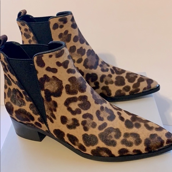 NWT MARC FISHER LTD YALELY CHELSEA ANKLE BOOTIES,LEOPARD CALFSKIN ,Size 6.5 - Picture 4 of 9